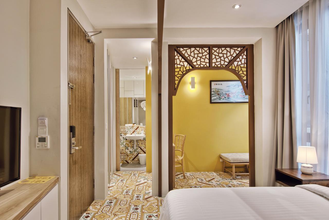 Timez Hotel Melaka Exteriör bild